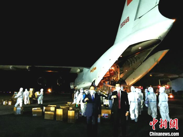 国防部援助菲律宾:菲律宾国防部证实军舰哪里栽了?